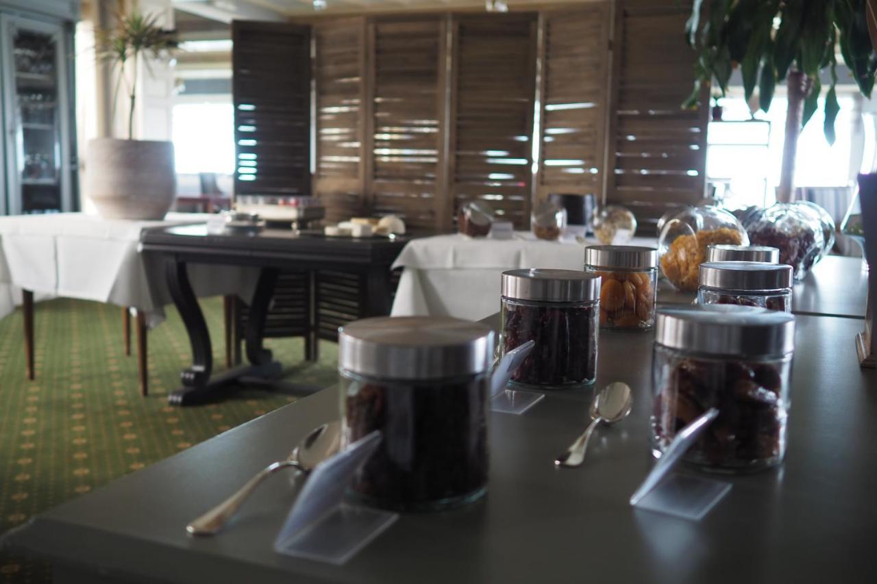 Hotel Primavera サン・パレ・シュル・メール エクステリア 写真